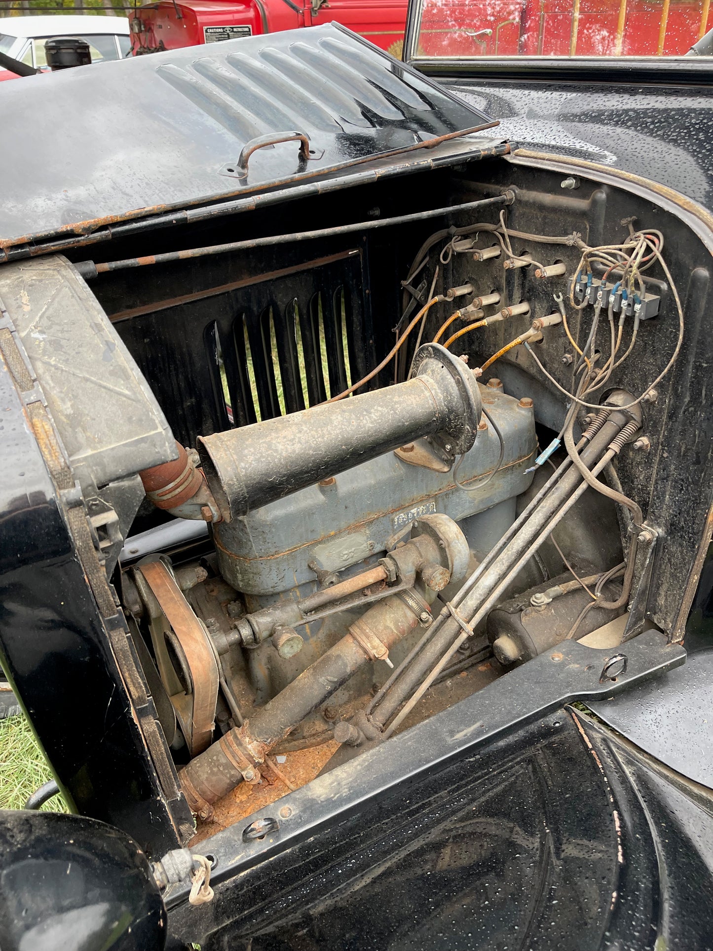 1924 Ford Sedan Convertible 3 door