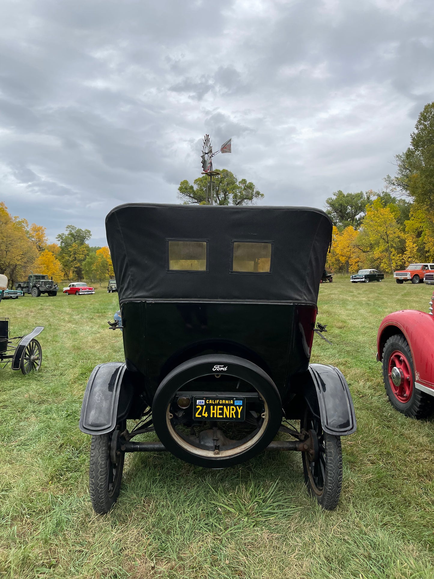 1924 Ford Sedan Convertible 3 door