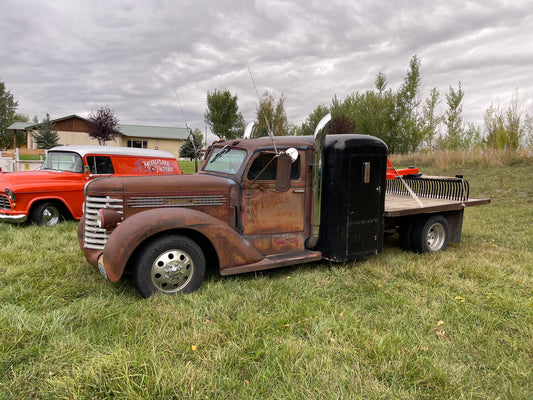1948 Diamond T